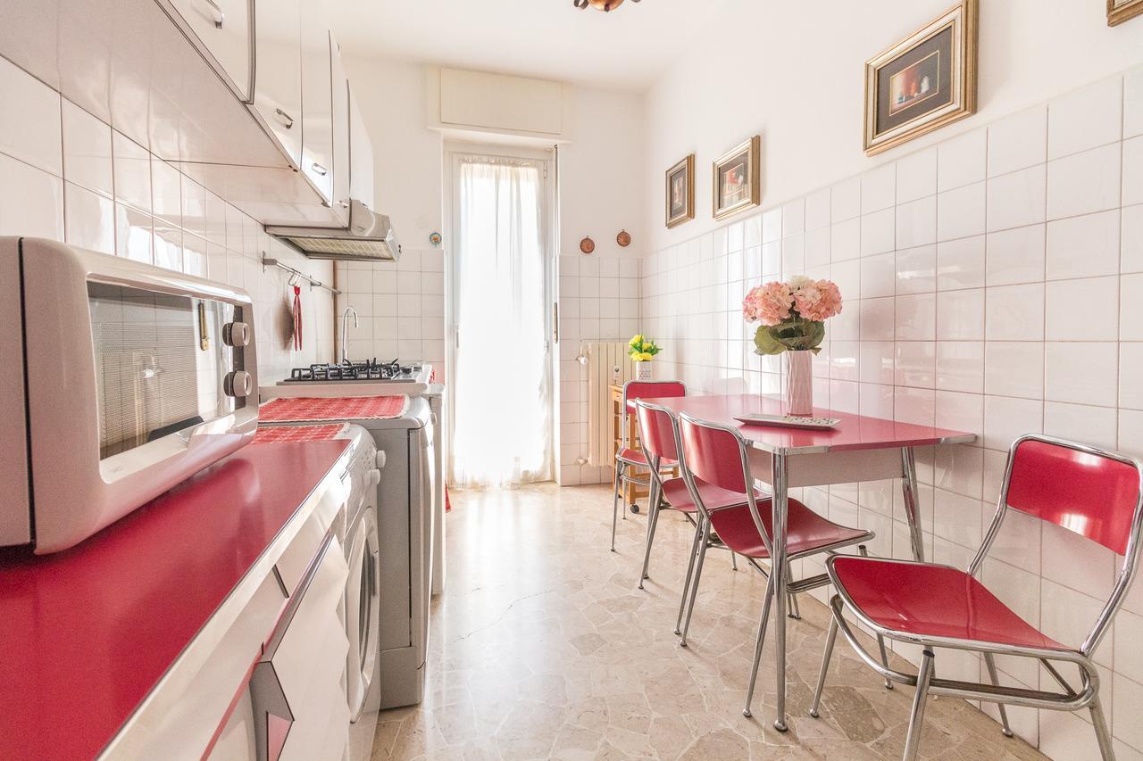 Alessia'S Flat- Sondrio M3 Appartement Milaan Buitenkant foto